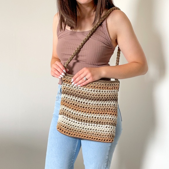 Handbags - NWOT Crochet Purse